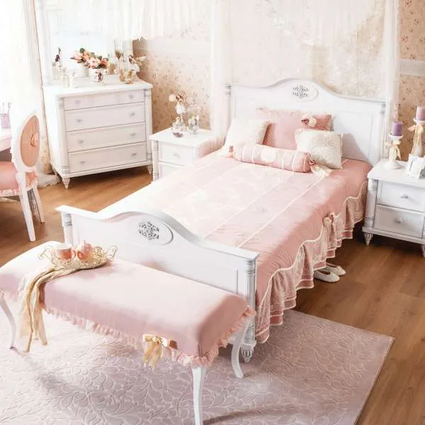 ROMANTIC KREVET (120x200 cm)