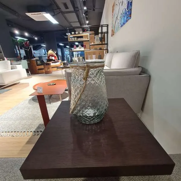 SVEĆNJAK/VAZA FARO