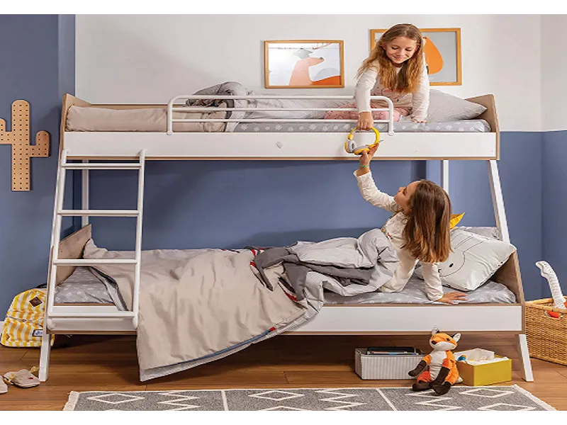 DEČIJI KREVETI NA SPRAT